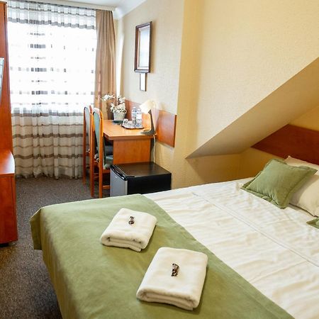 كوزتسالين Motel Arkadia المظهر الخارجي الصورة