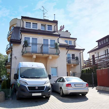 كوزتسالين Motel Arkadia المظهر الخارجي الصورة