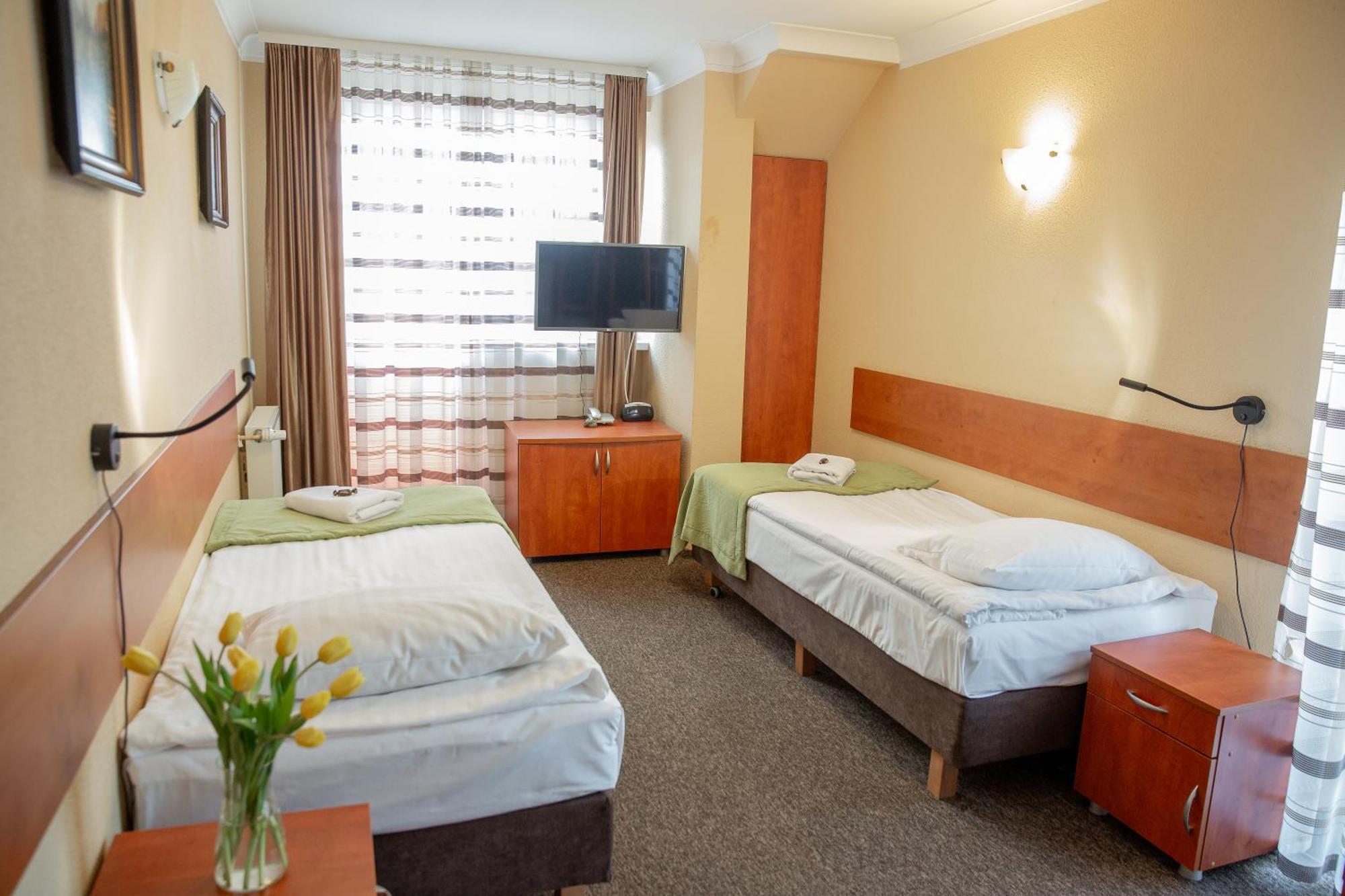 كوزتسالين Motel Arkadia المظهر الخارجي الصورة