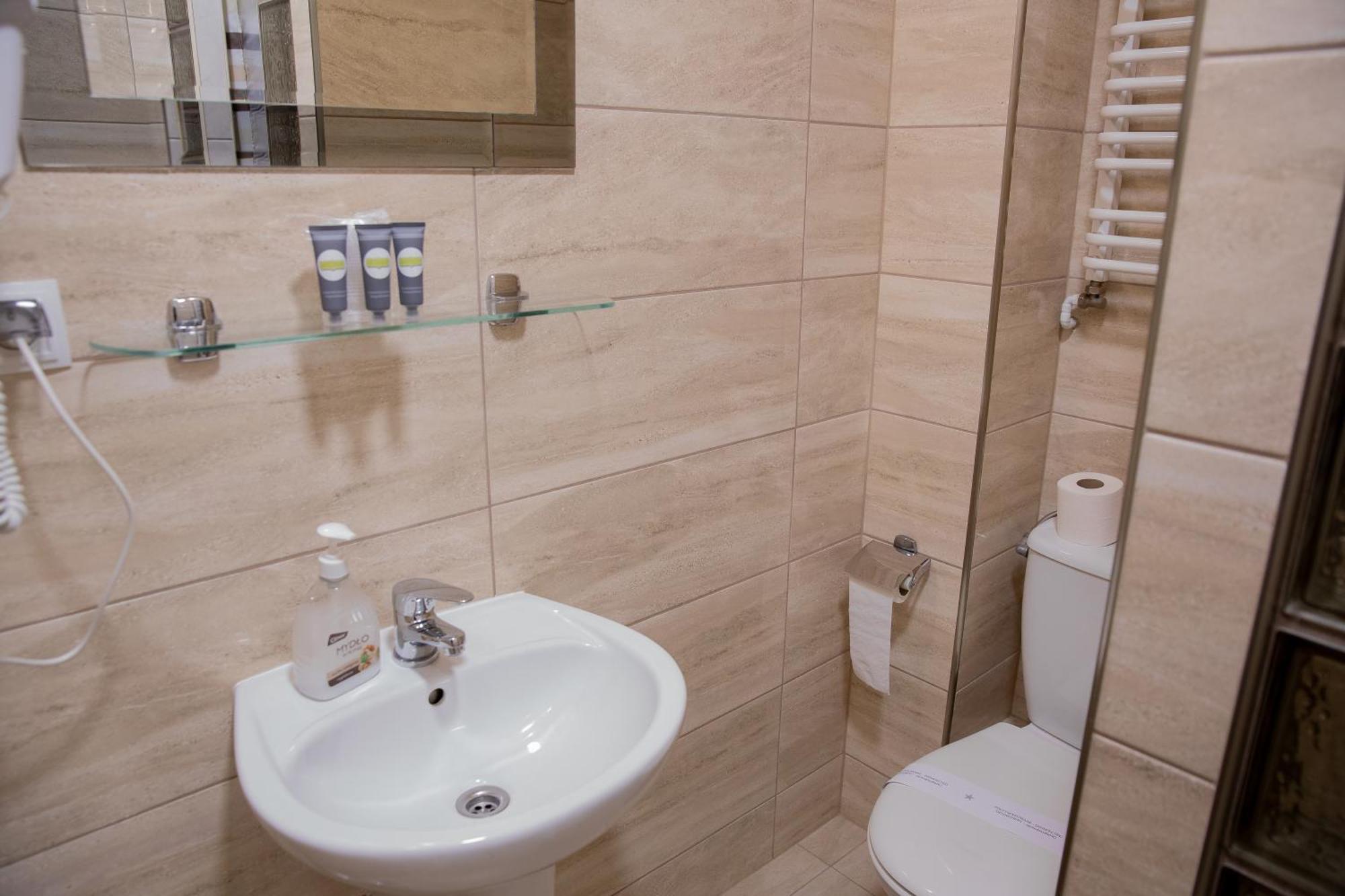 كوزتسالين Motel Arkadia المظهر الخارجي الصورة