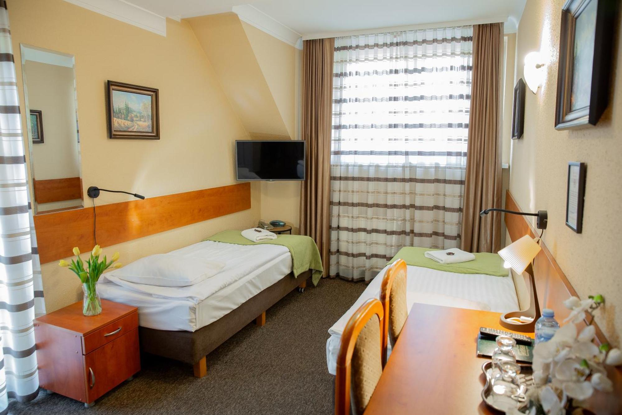 كوزتسالين Motel Arkadia المظهر الخارجي الصورة