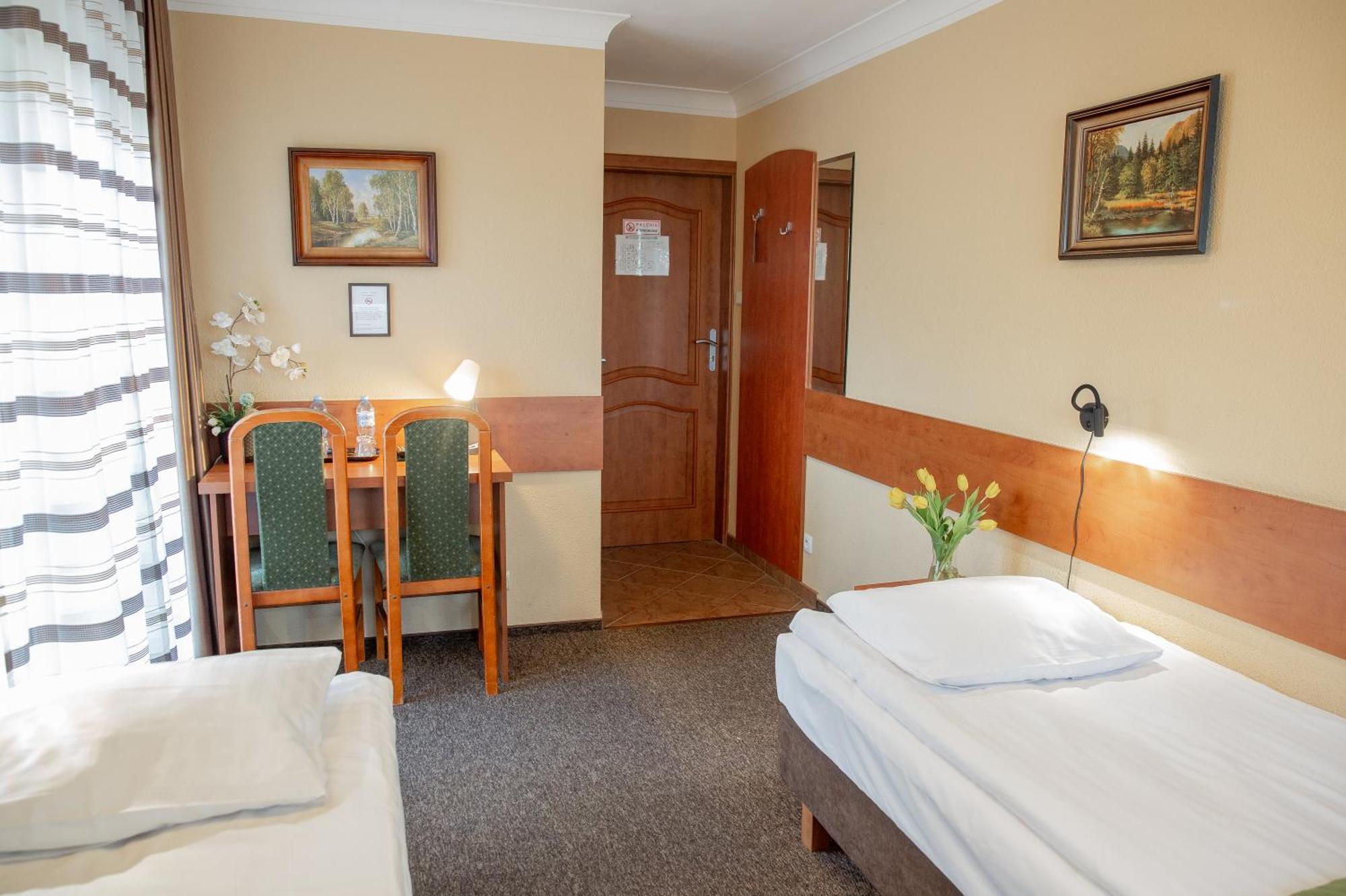 كوزتسالين Motel Arkadia المظهر الخارجي الصورة
